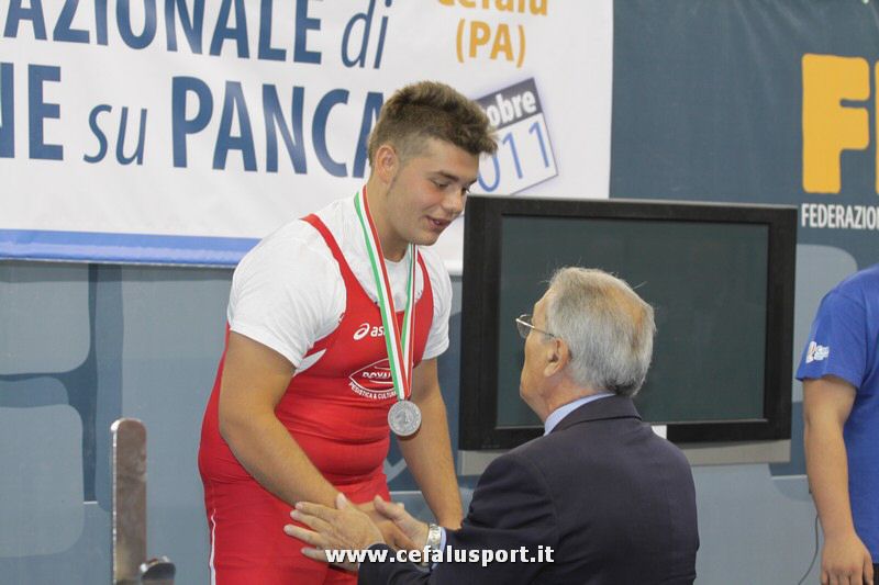 111008 pesi 529_tn.jpg